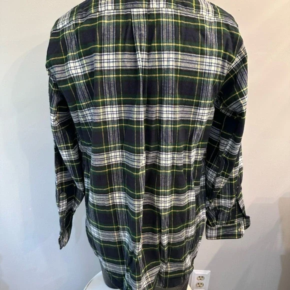 L.L. Bean Green and Blue Casual Button Down Shirt - Picture 4 of 5